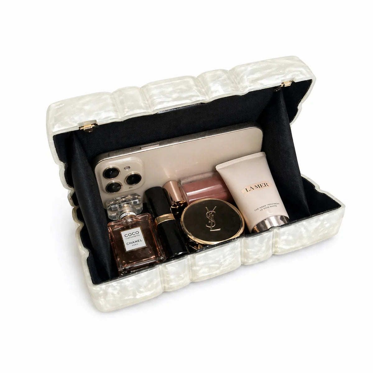 Swirl-Pattern Chain Clutch