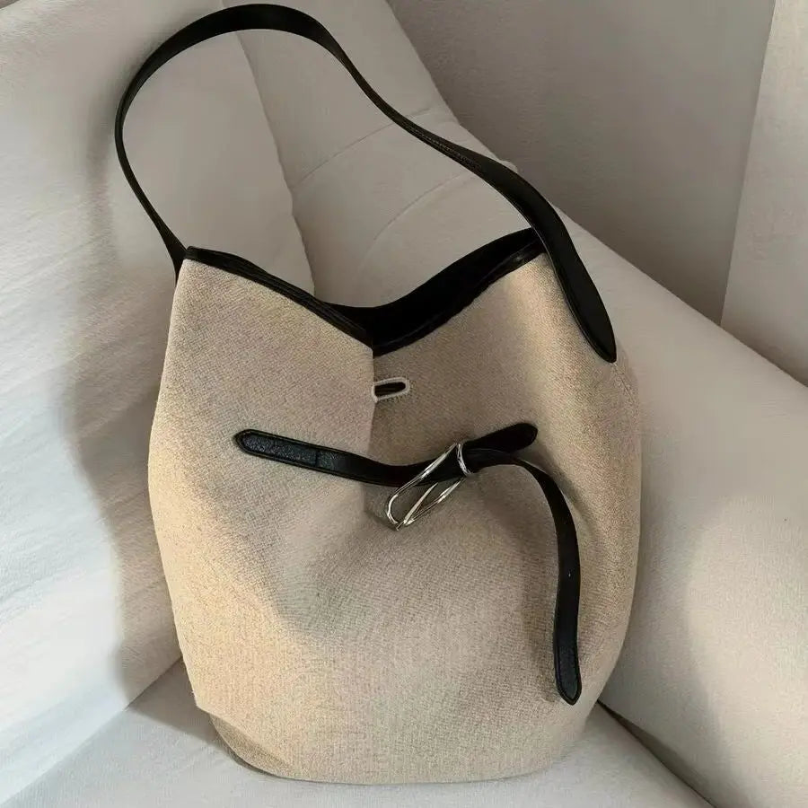 Contrast Trim Drawstring Bucket Bag