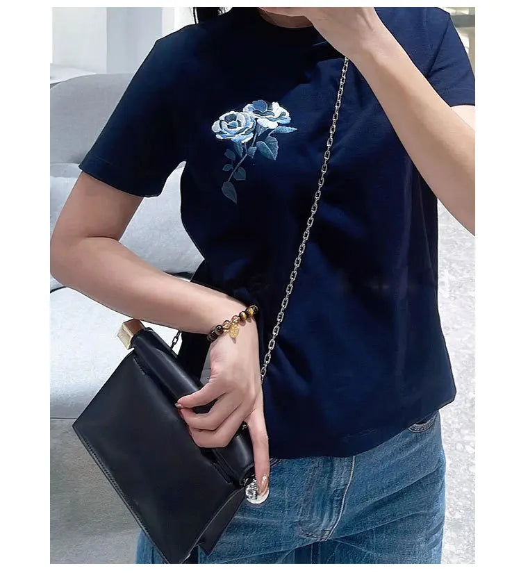 Bar-Top Chain Shoulder Bag