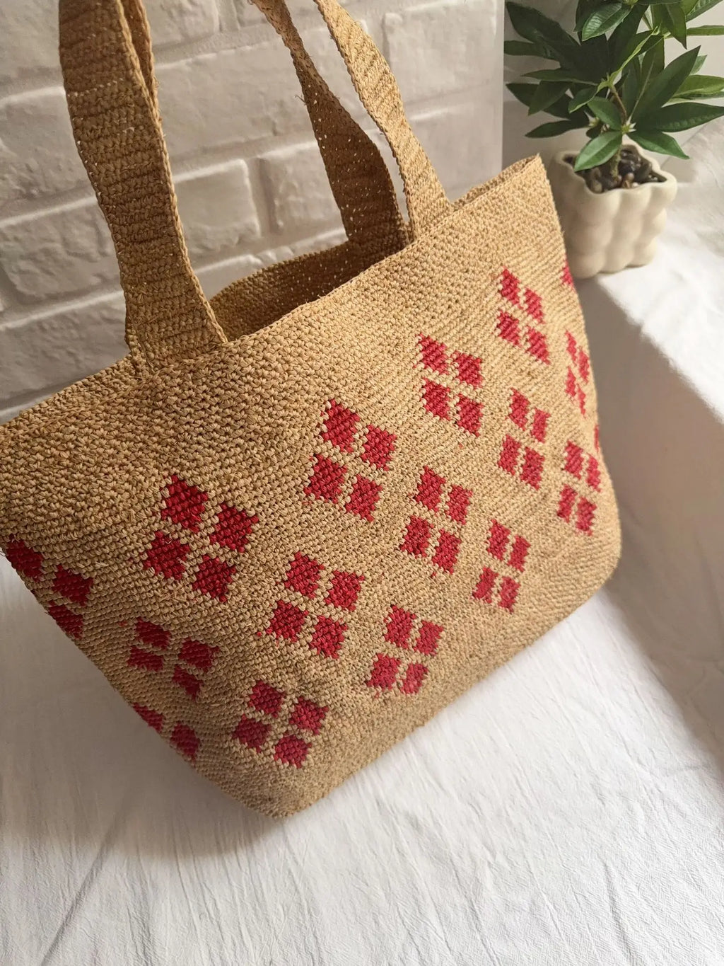 Diamond-Pattern Woven Tote