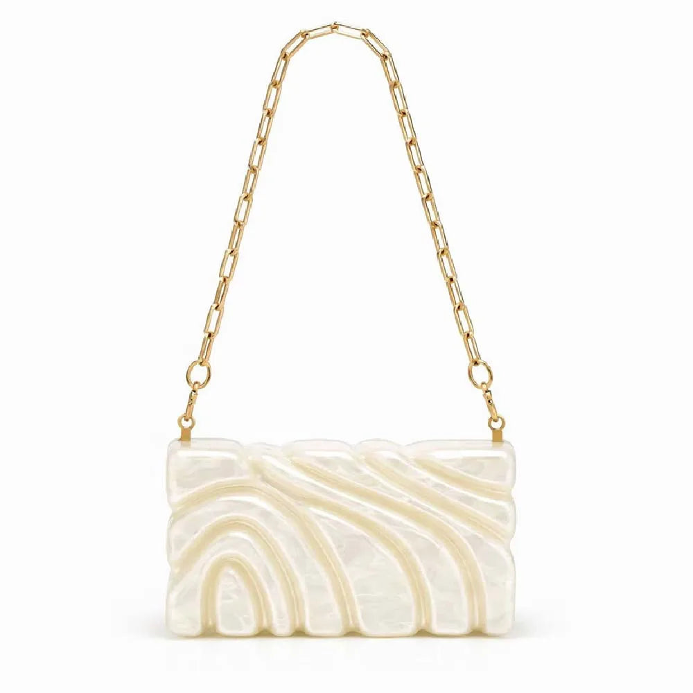 Swirl-Pattern Chain Clutch