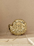 Shell-Shape Chain Shoulder Bag