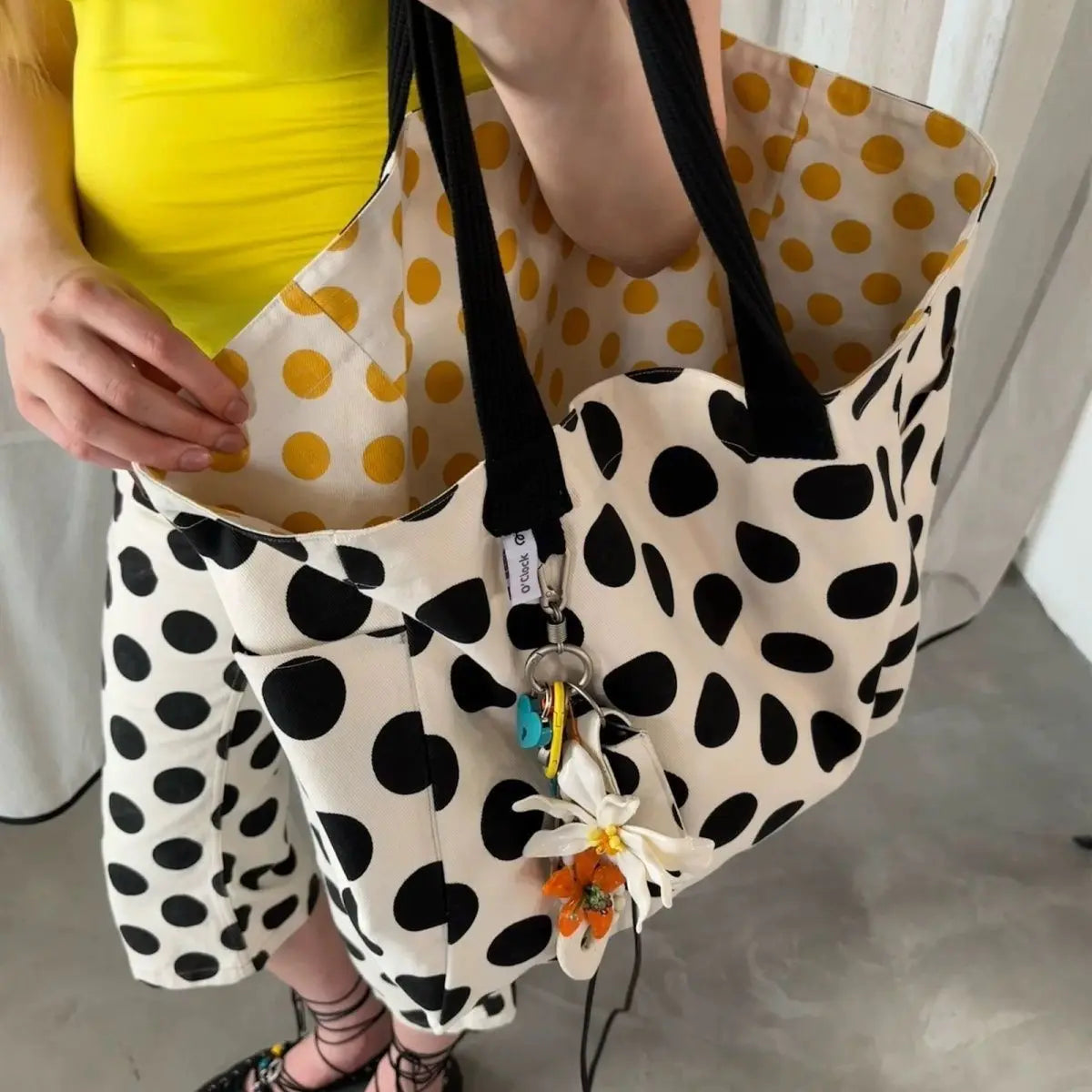 Polka-Dot Shoulder Tote Bag