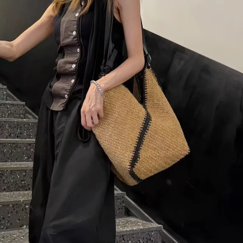 Contrast-Trim Woven Shoulder Bag