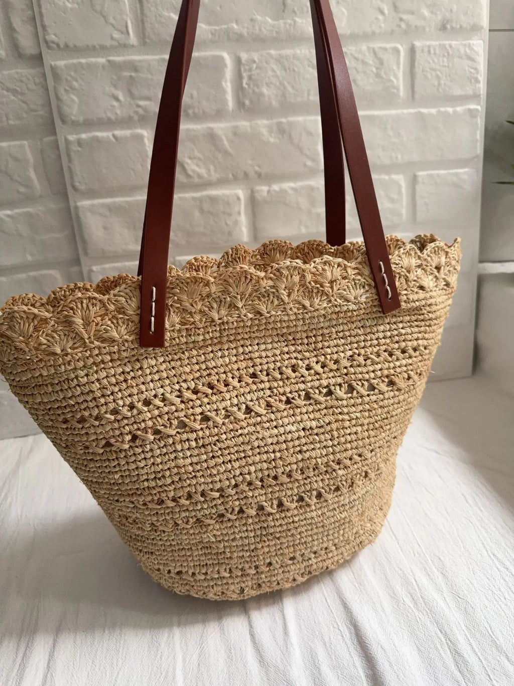 Scalloped Woven Basket Bag
