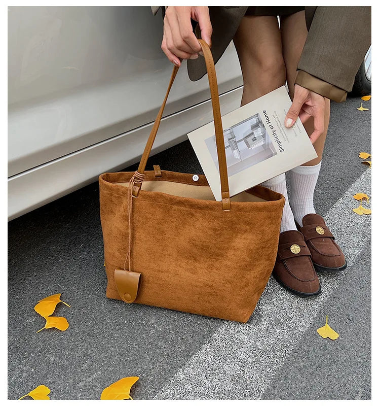 Textured Shoulder Tote Bag