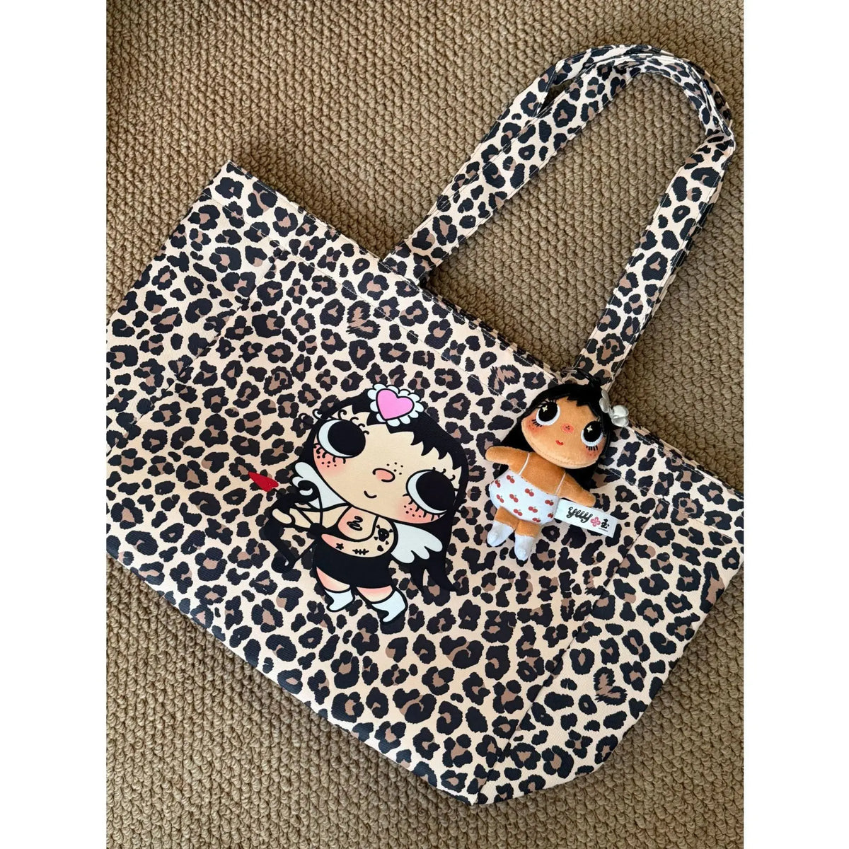 Graphic Leopard-Print Tote Bag