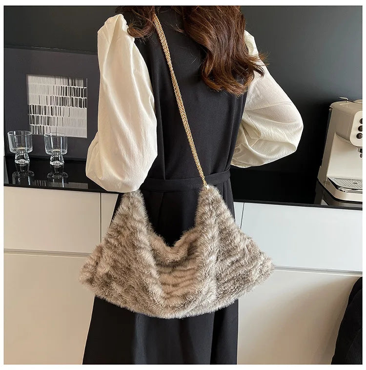 Leopard-Print Plush Shoulder Bag