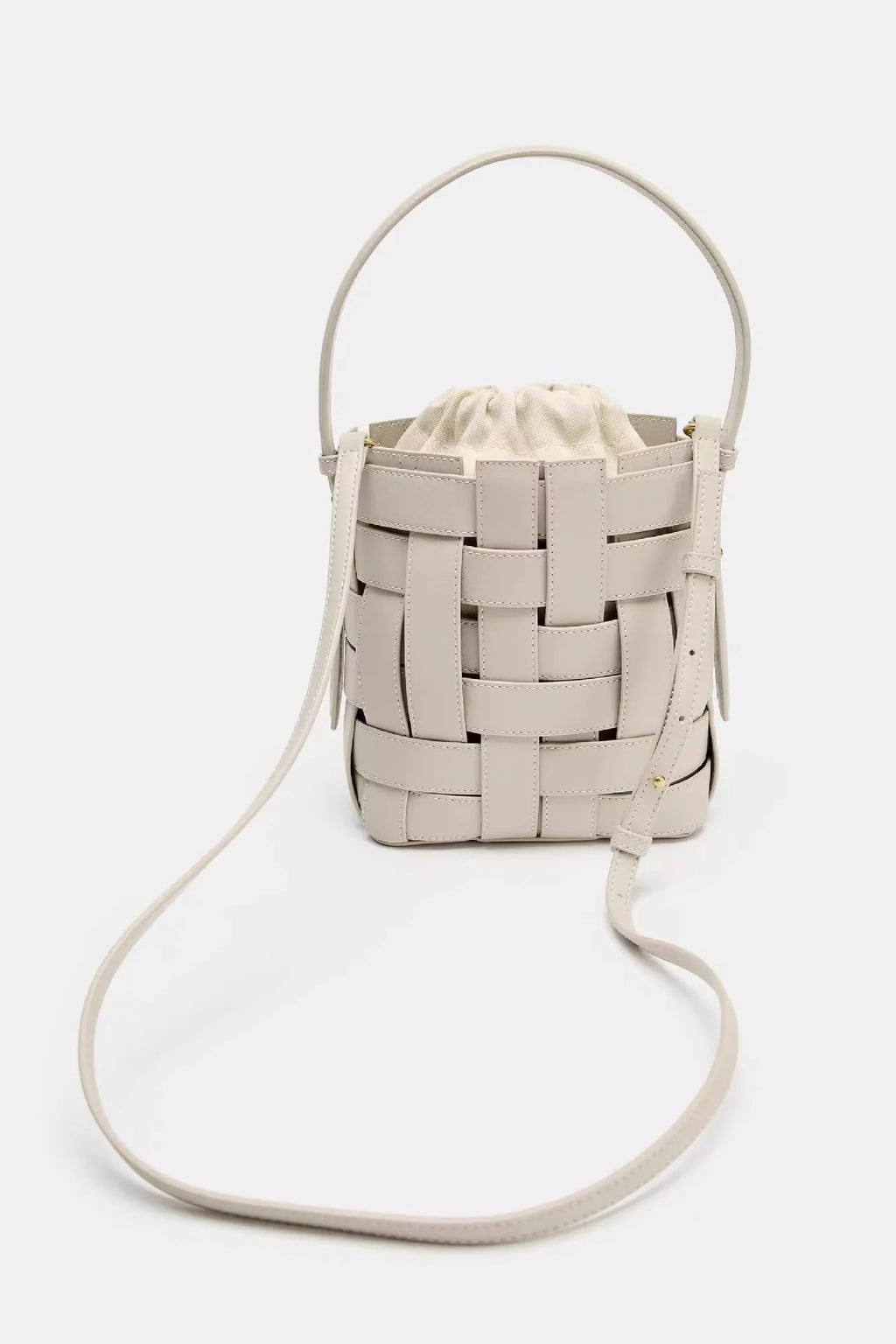 Wide-Weave Bucket Handbag