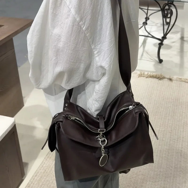 Contrast-Trim Bucket Shoulder Bag
