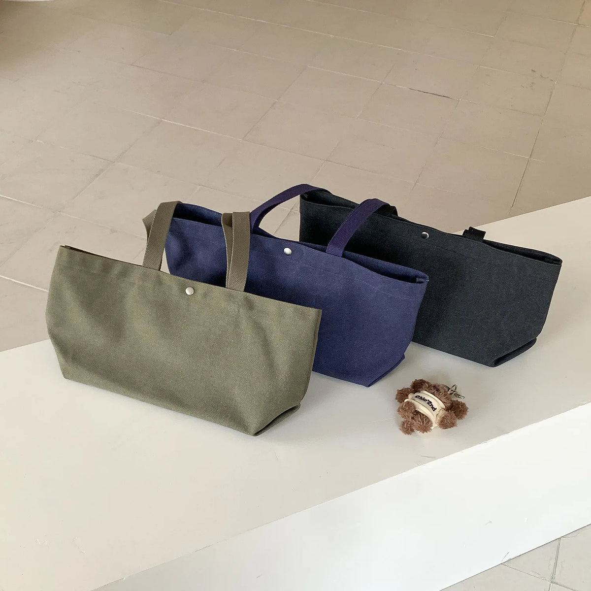 Plain Rectangular Shoulder Tote