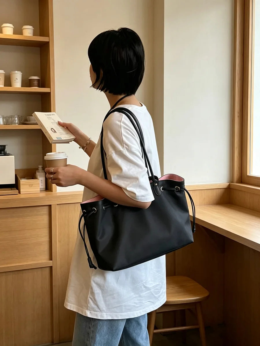 Contrast Trim Drawstring Tote