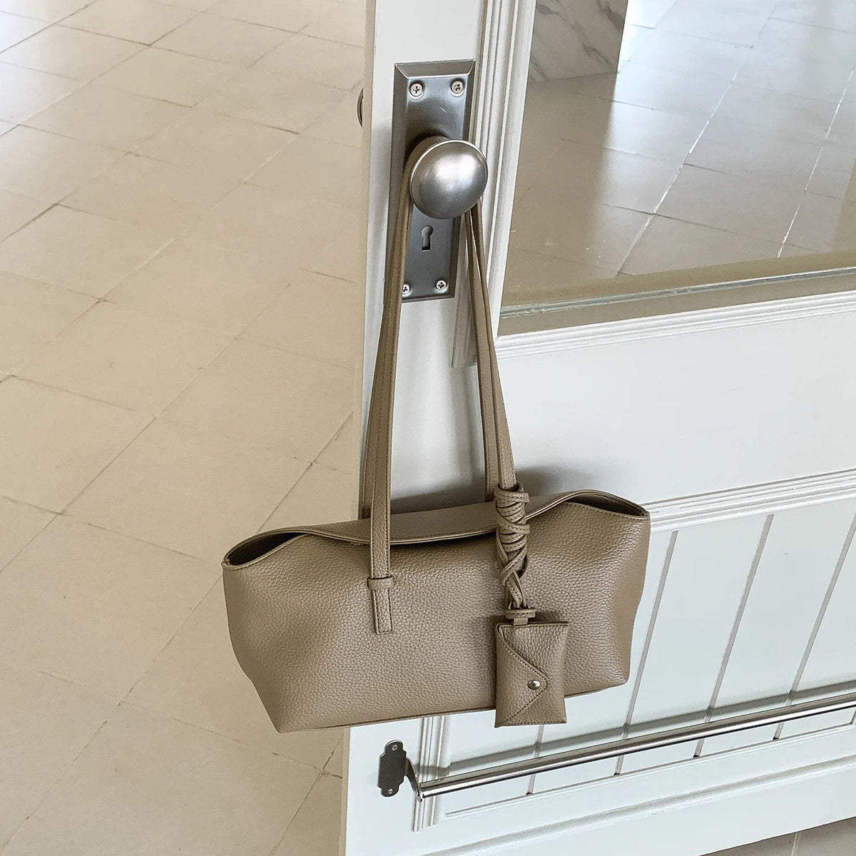 Curved Top Bowling Bag