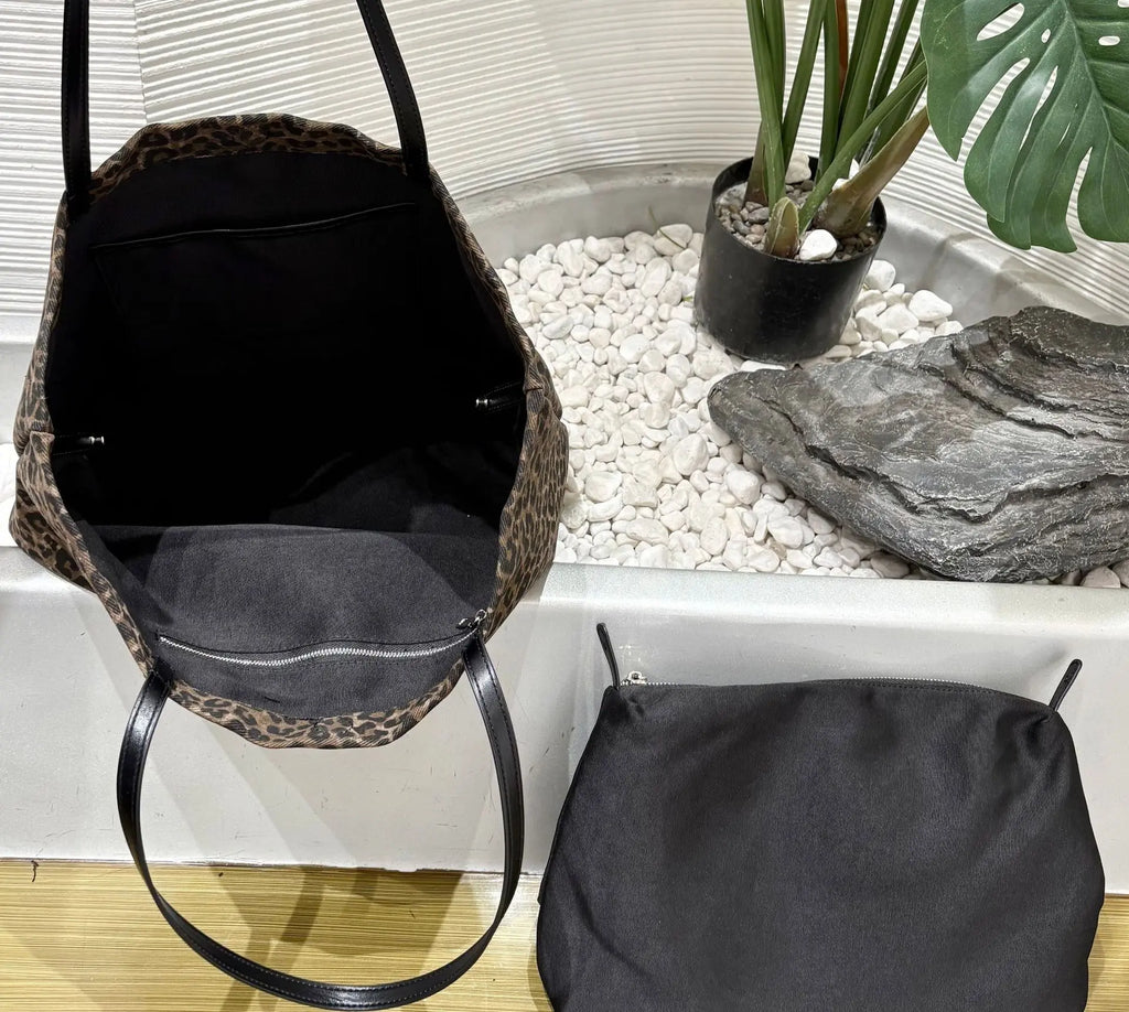 Leopard-Pattern Shoulder Tote