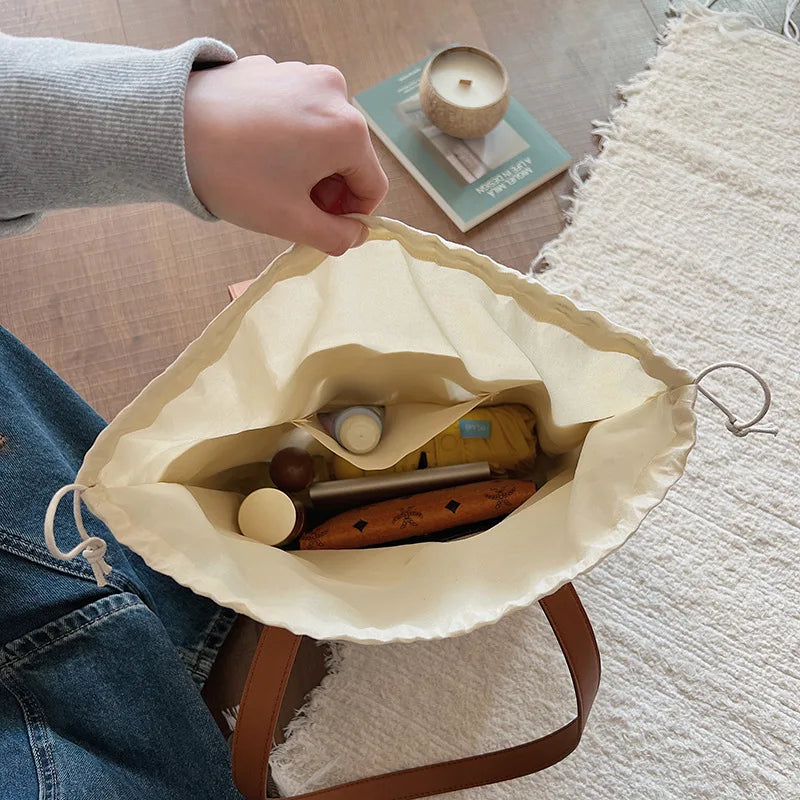 Loop-Pattern Shoulder Bag