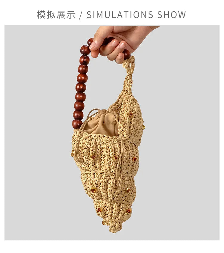 Shell-Shape Woven Shoulder Bag